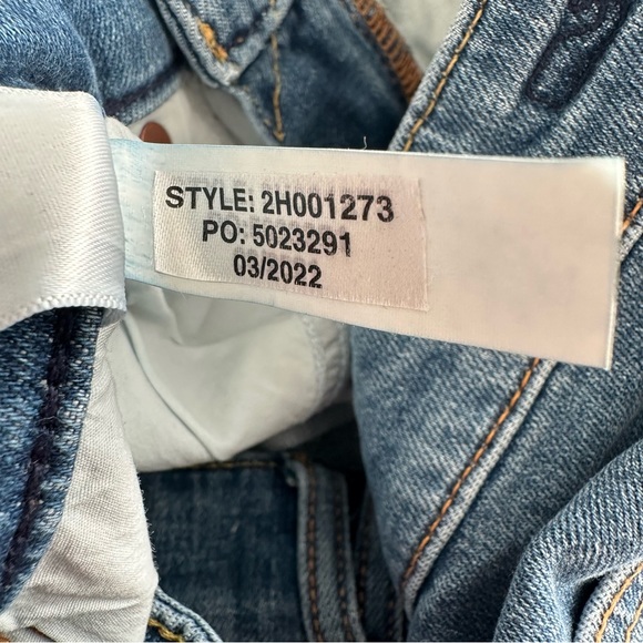 Vineyard Vines Jamie Corded Denim Shorts - Picture 8 of 9